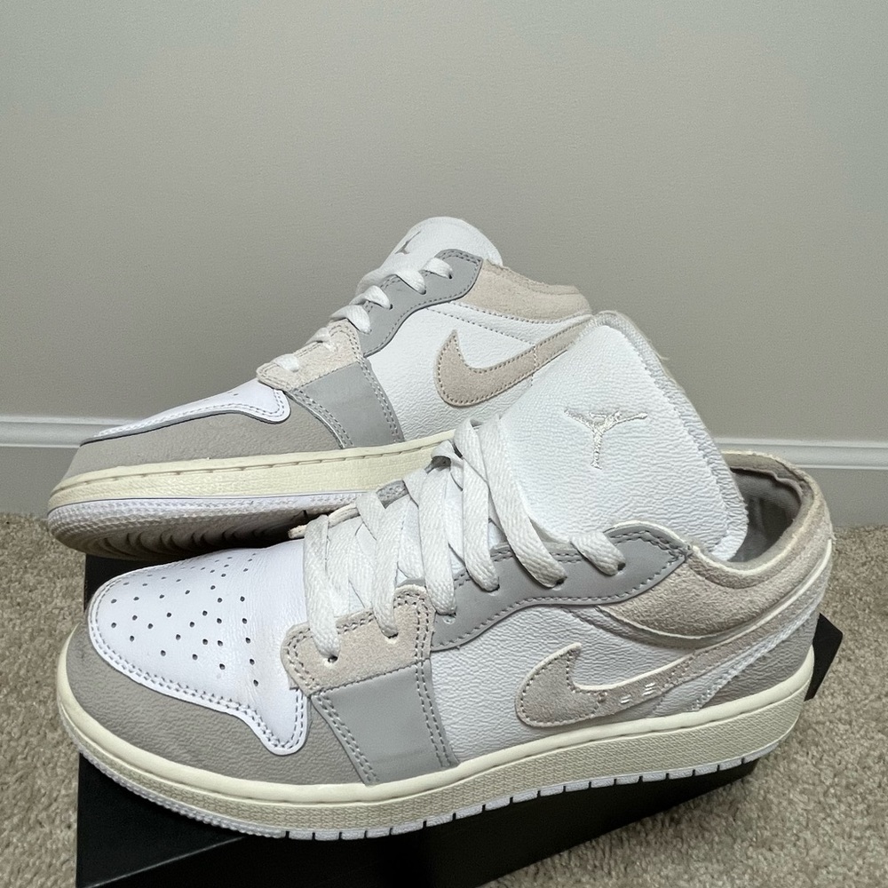 Nike Air Jordan 1 Low SE Craft
